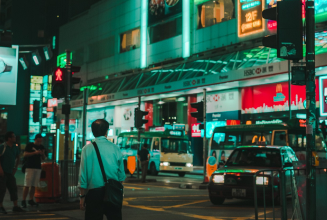 香港投資移民經(jīng)歷有哪些分享呢？